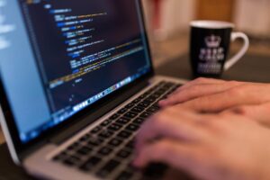 Lo smartworking, il lavoro al pc da casa