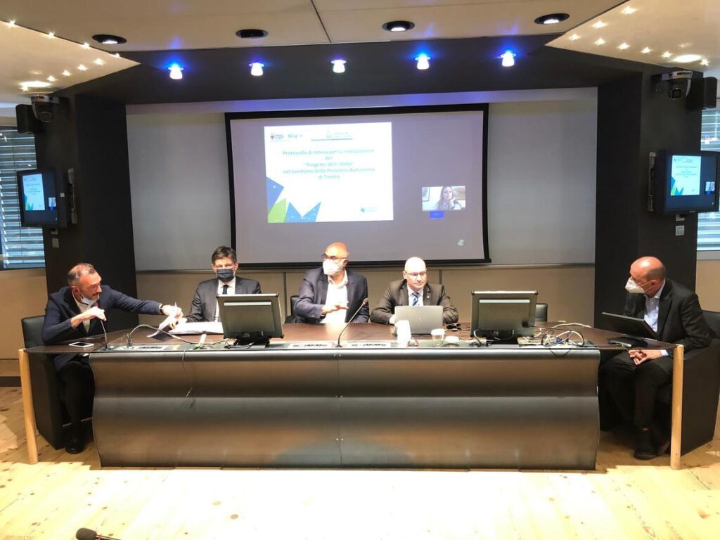 Presentazione del progetto Piazza WiFi